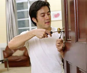 General Locksmith Store Pittsburgh, PA 412-356-3084 - changing-locks